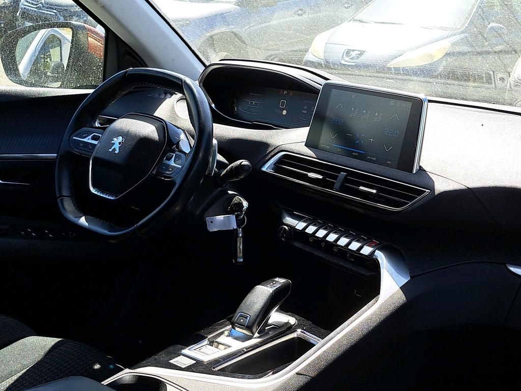 Peugeot 3008 BlueHDi 130ch S&S EAT8 Active Business 2018