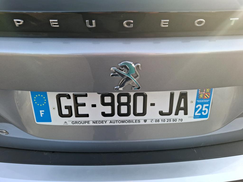 Peugeot 2008 Electrique 136 ch Allure 2022