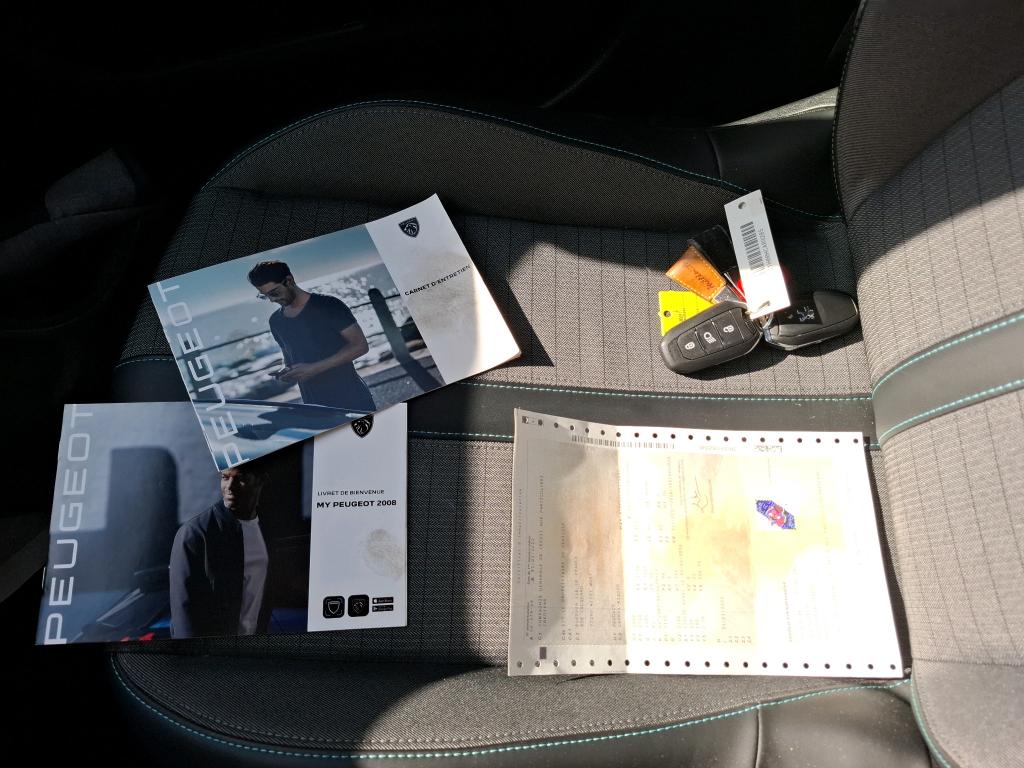 Peugeot 2008 PureTech 130 S&S EAT8 Allure Pack 2022