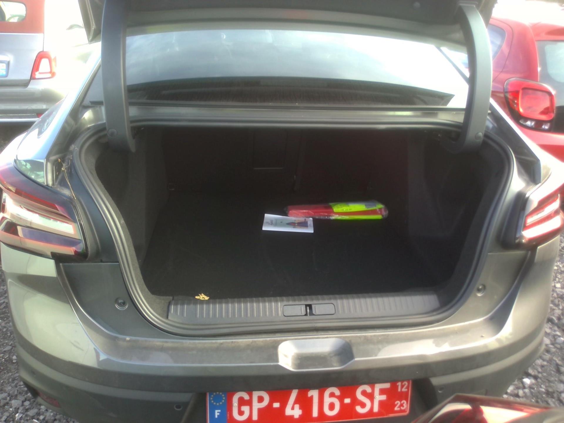 Citroen C4 X PureTech 130 S&S EAT8 Shine 2023