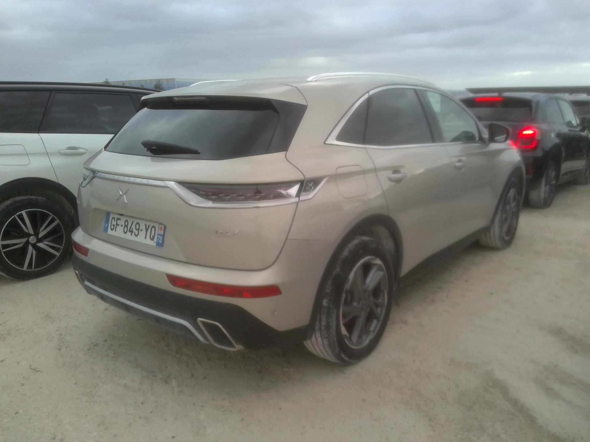 DS DS7 Crossback Hybride E-Tense 300 EAT8 4x4 Rivoli 2022