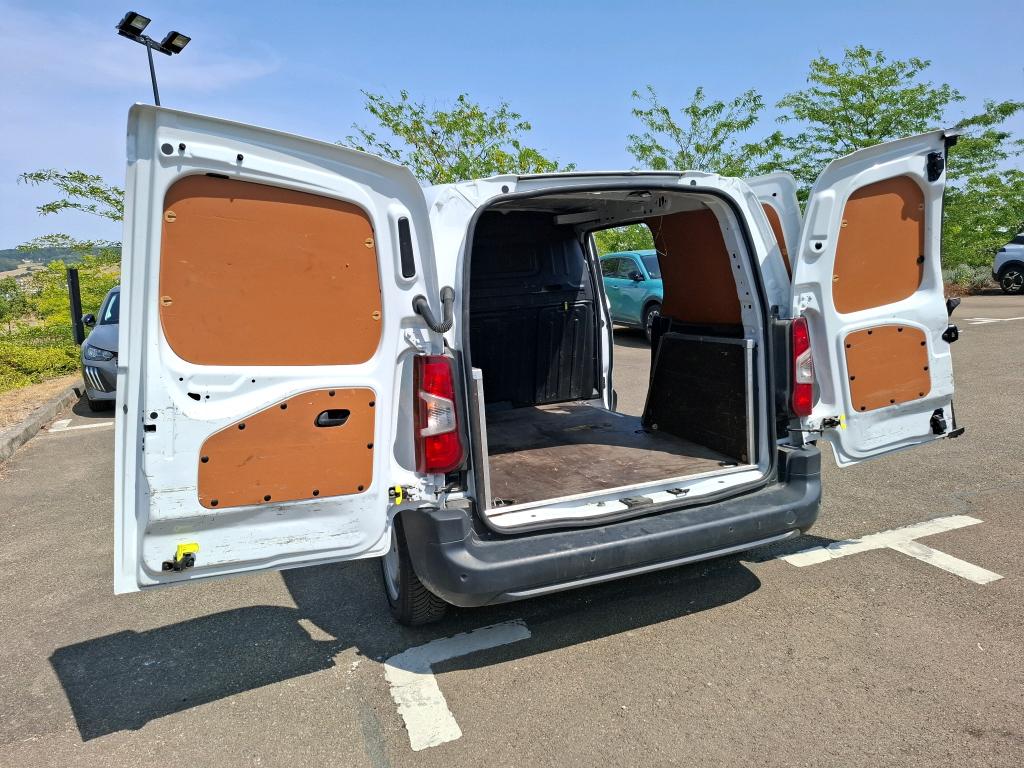 Peugeot PARTNER FOURGON STANDARD 650 KG BLUEHDI 100 S&S BVM6 ASPHALT 2022