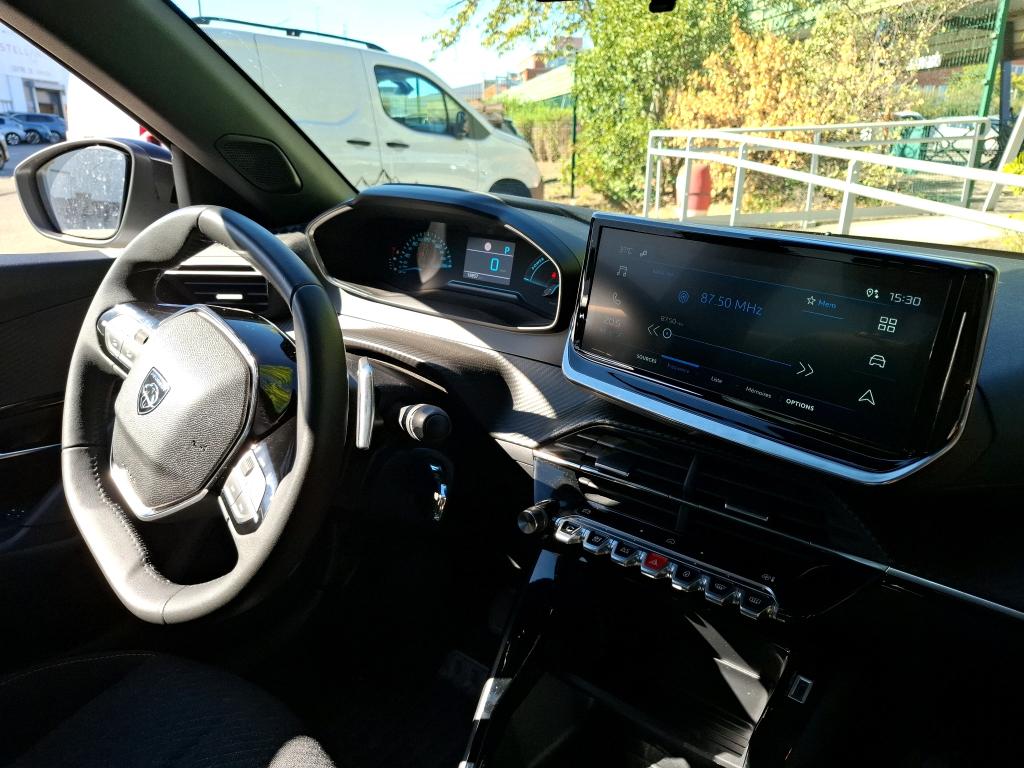 Peugeot 2008 Hybrid 145 ch e-DCS6 Style 2025
