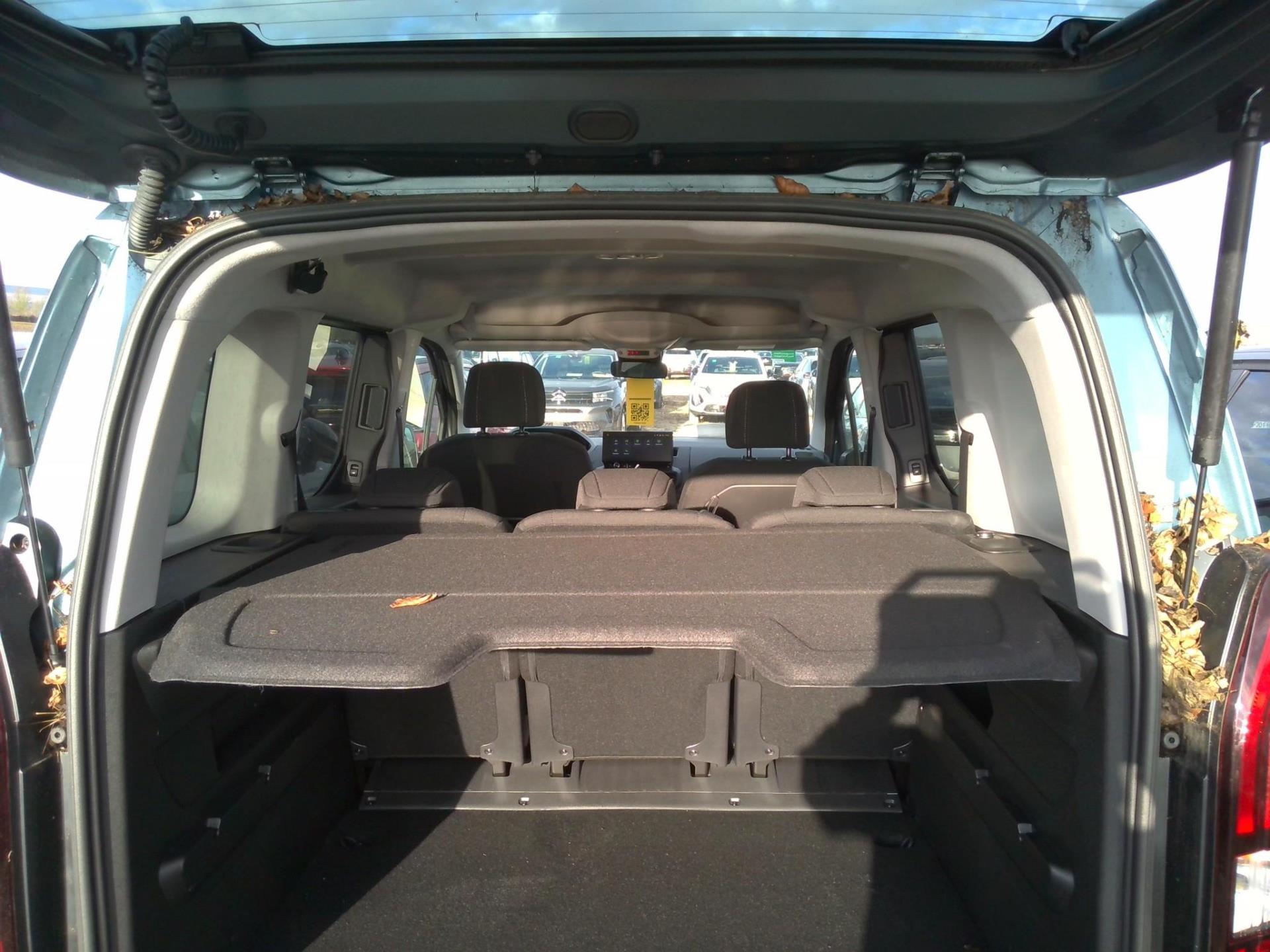 Peugeot Rifter M BlueHDi 130 S&S EAT8 5pl GT 2024