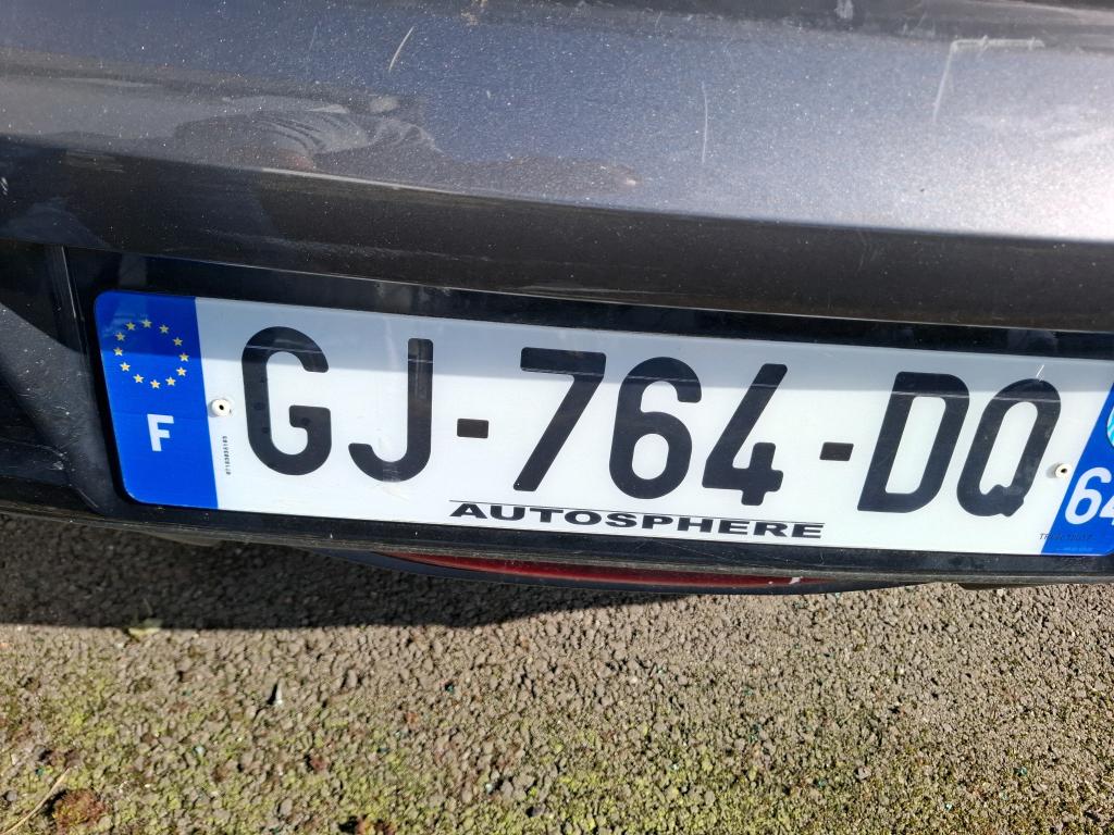 Peugeot 208 BlueHDi 100 S&S BVM6 Allure 2022