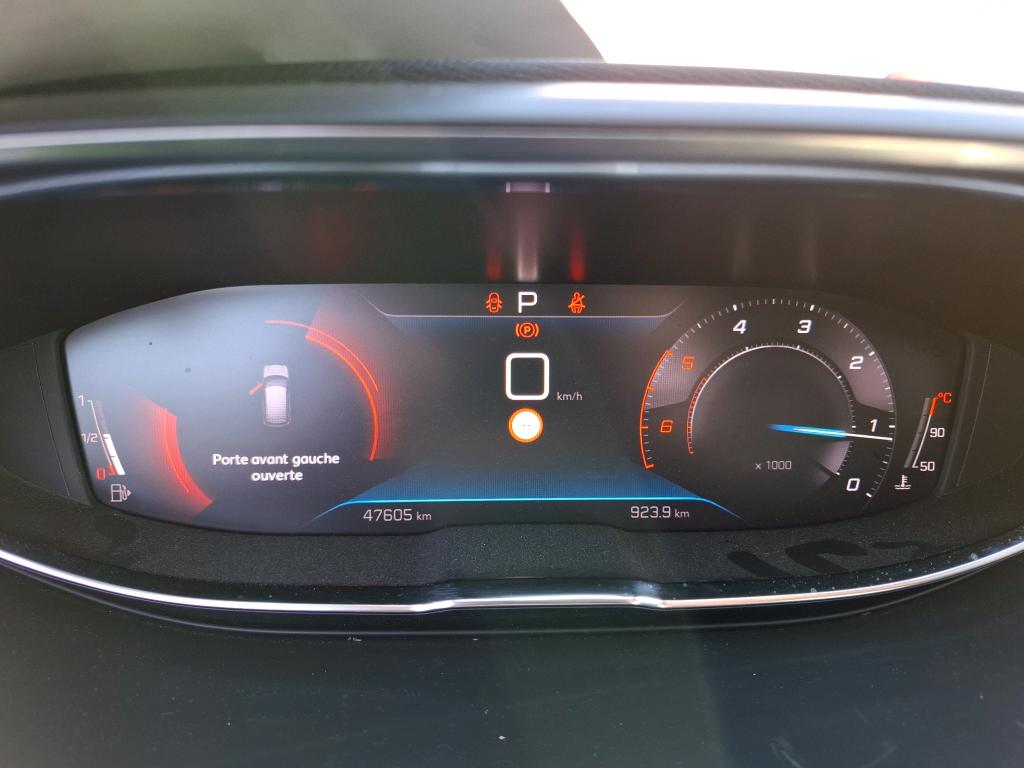 Peugeot 3008 BlueHDi 130ch S&S EAT8 Active Pack 2022