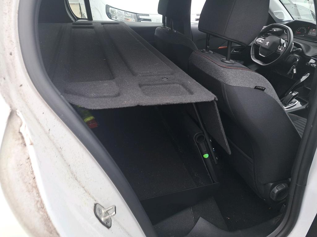 Peugeot 208 PURETECH 100 S&S EAT8 ACTIVE BUSINESS R 2021