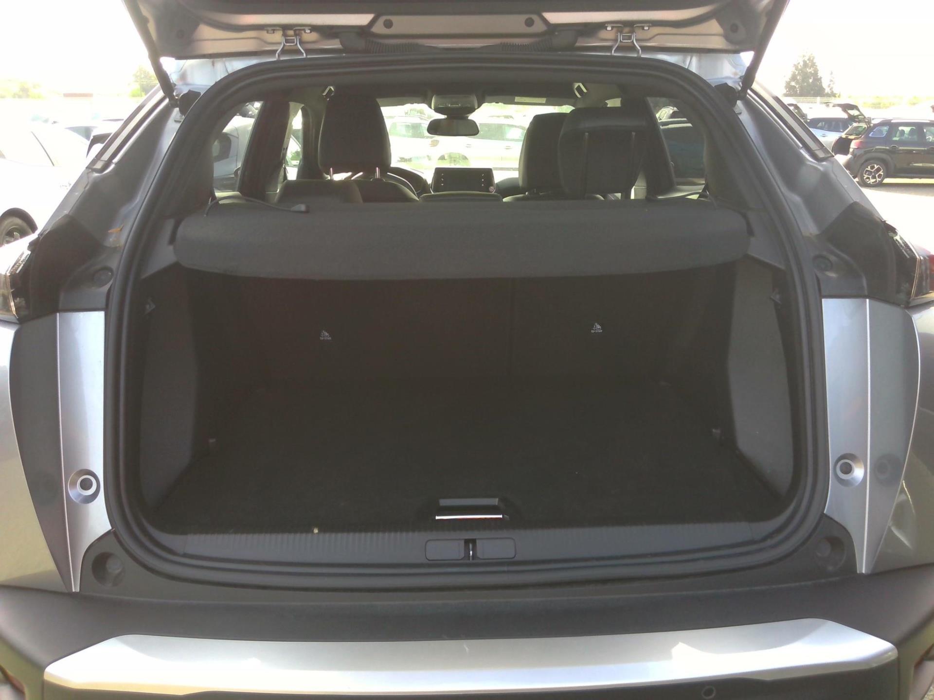Peugeot 2008 Electrique 136 ch Allure 2023