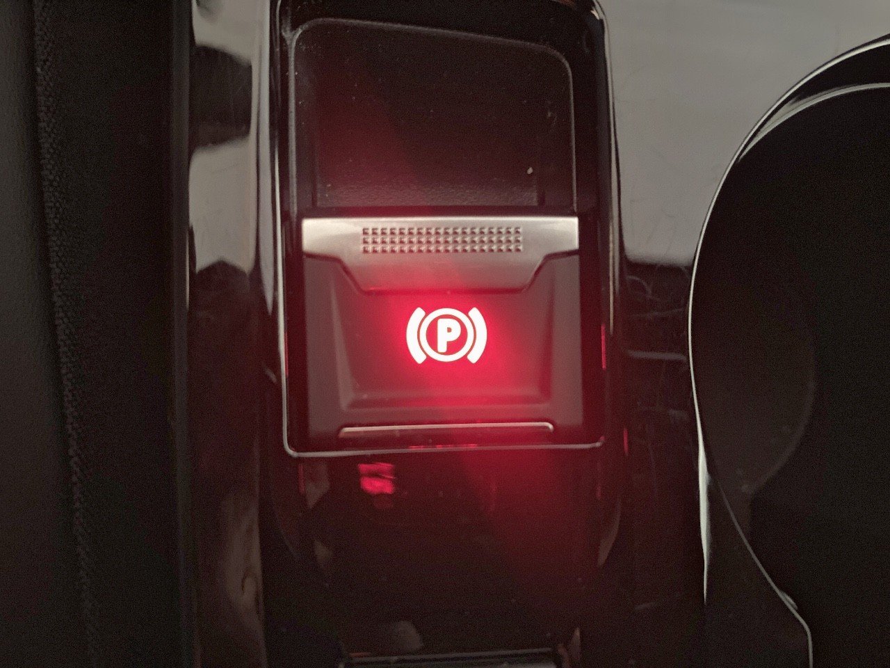 Peugeot 2008 PureTech 130 S&S EAT8 Allure 2024