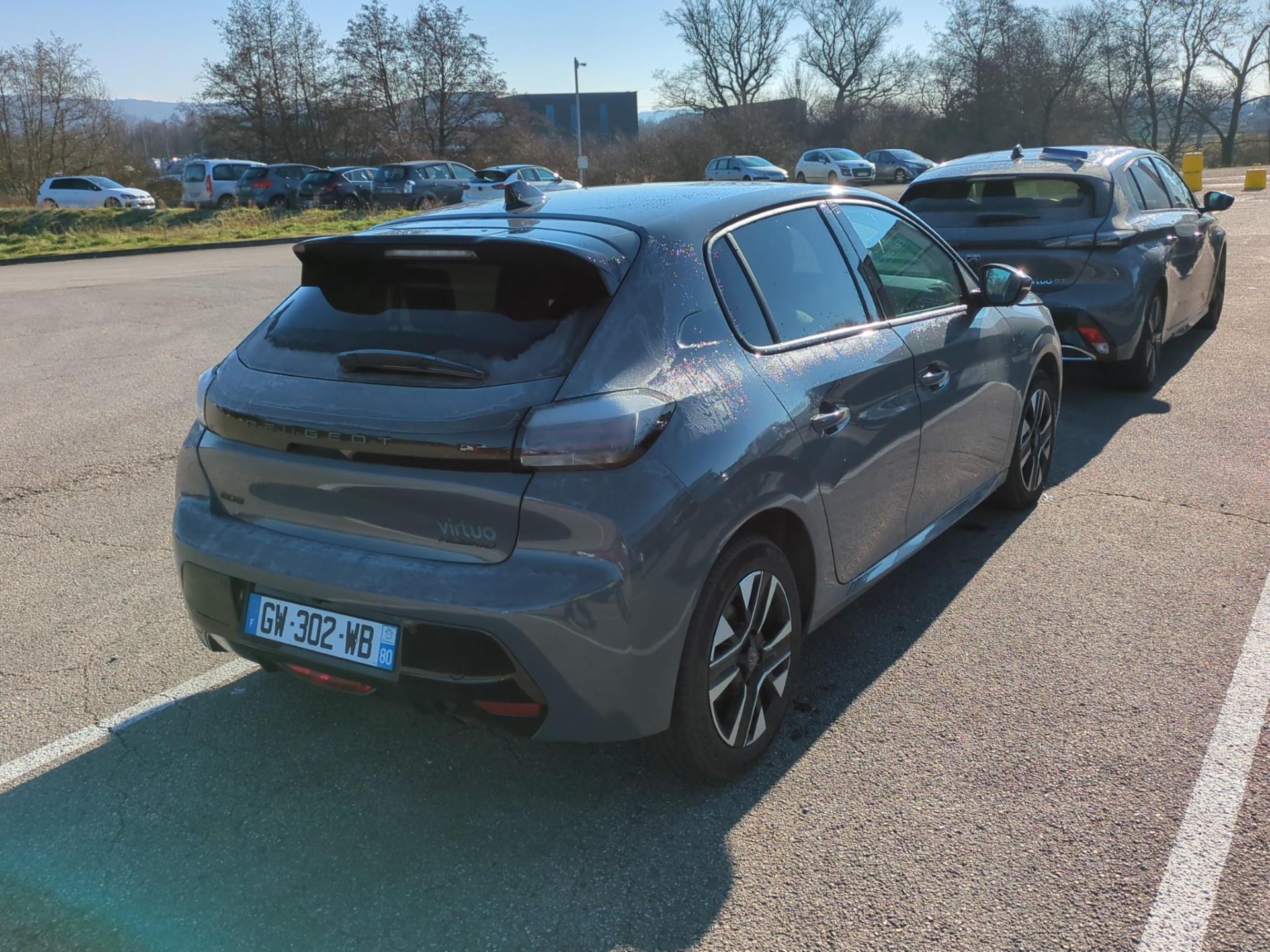 Peugeot 208 Hybrid 100 e-DCS6 Allure 2024