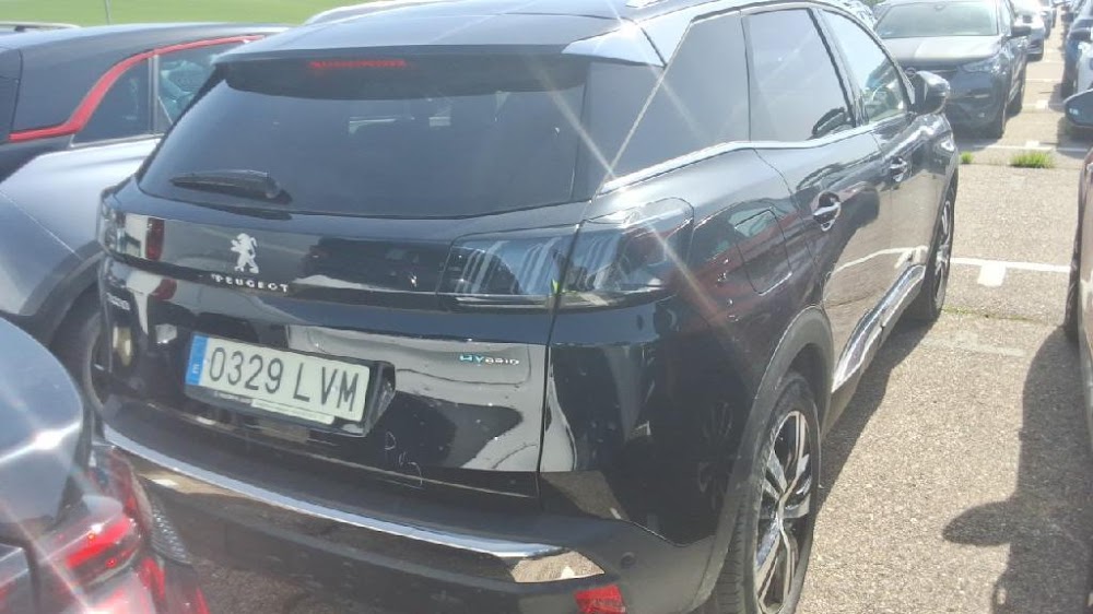 Foto Peugeot 3008 Hybrid 14