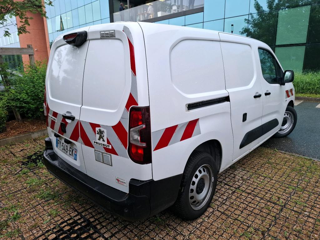 Peugeot PARTNER FOURGON LONG 950 KG BLUEHDI 130 S&S EAT8 ASPHALT 2021