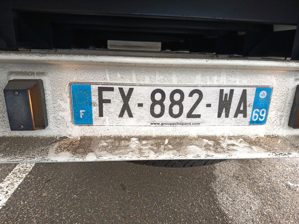 Peugeot BOXER PLC 435 L4 BLUEHDI 140 S&S PRO SR 2021