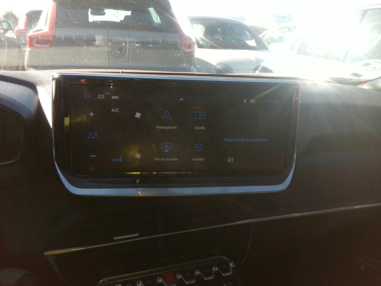 Foto Peugeot 2008 9