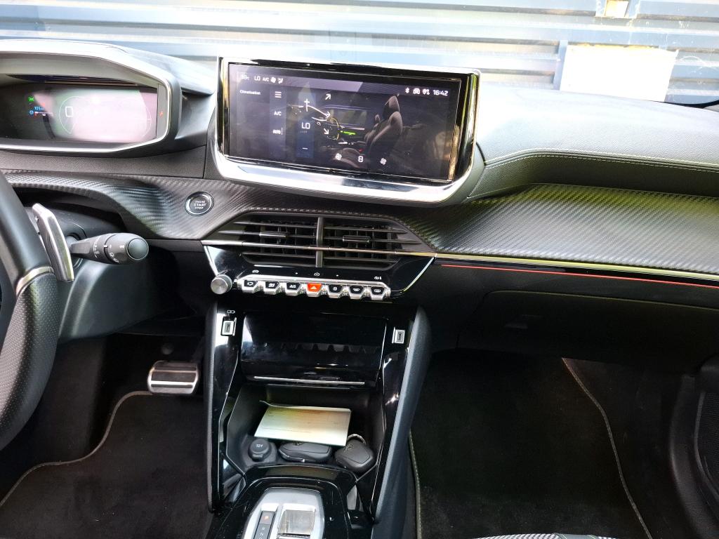 Peugeot 208 Hybrid 110 e-DCS6 GT 2025