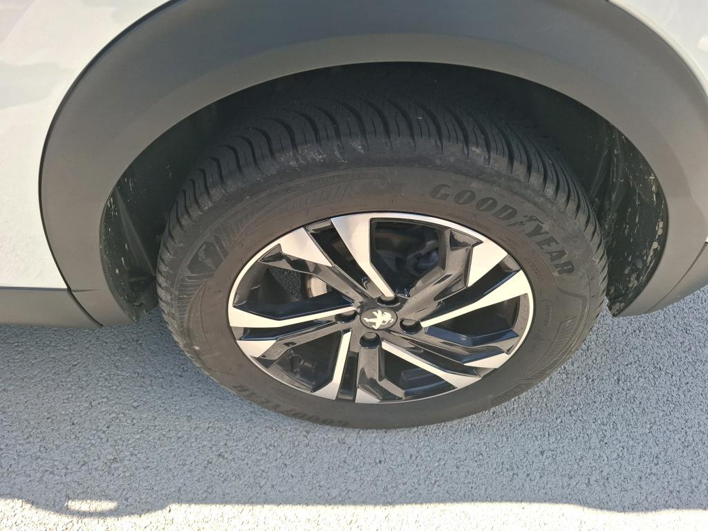Peugeot 2008 PureTech 130 S&S EAT8 GT 2023
