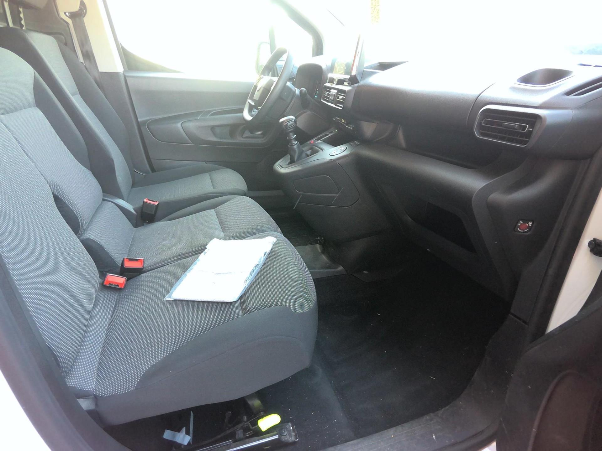 Citroen BERLINGO VAN TAILLE XL 950KG BLUEHDI 100 S&S BVM6 2024