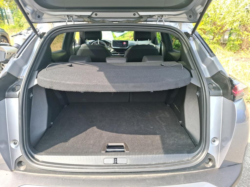 Peugeot 2008 Hybrid 136 e-DCS6 Allure 2024