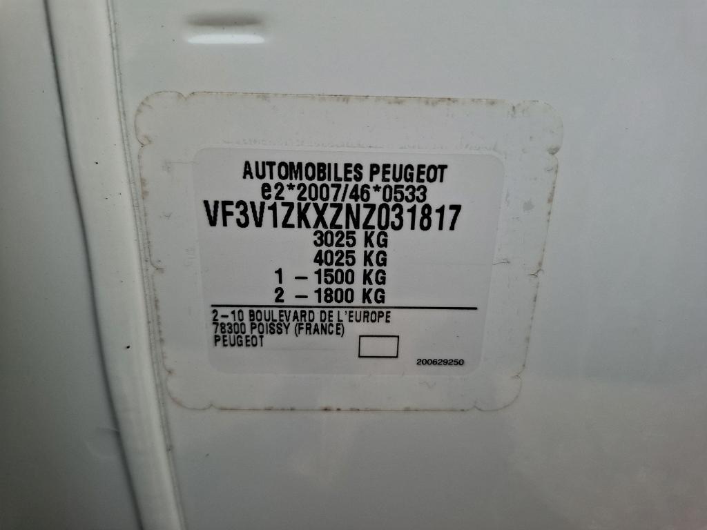 Peugeot EXPERT FGN TOLE STANDARD ELECTRIQUE 75KWH 136 ASPHALT 2022