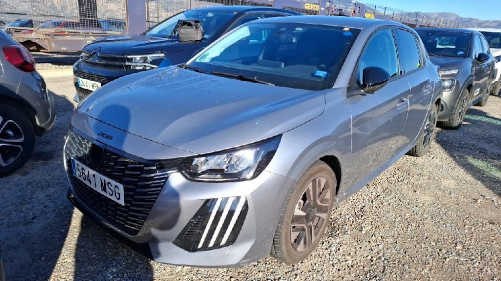 Foto Peugeot 208 8