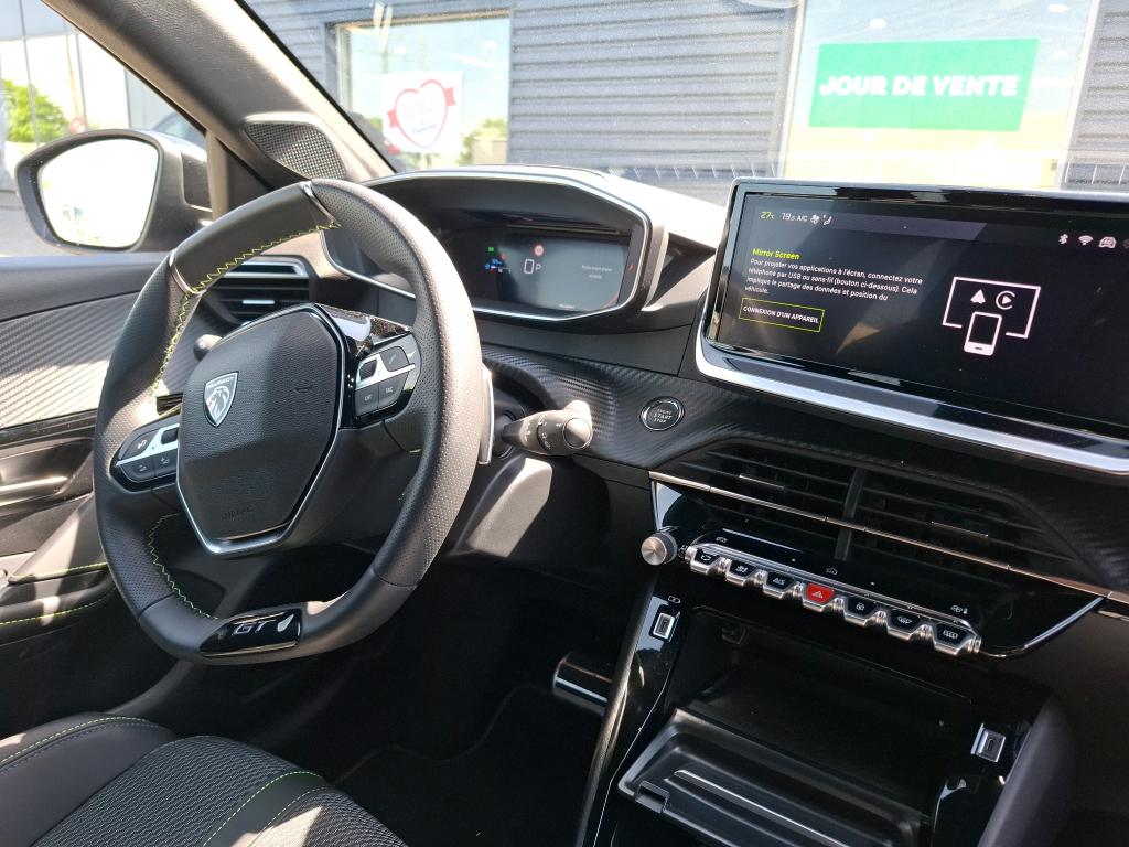 Peugeot 208 Hybrid 145 ch e-DCS6 GT 2025