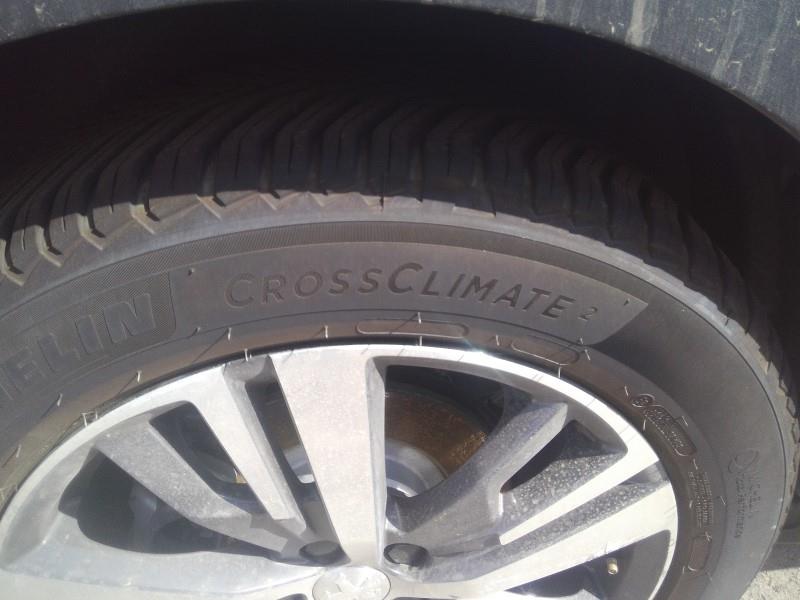 Foto Peugeot 3008 Hybrid 8