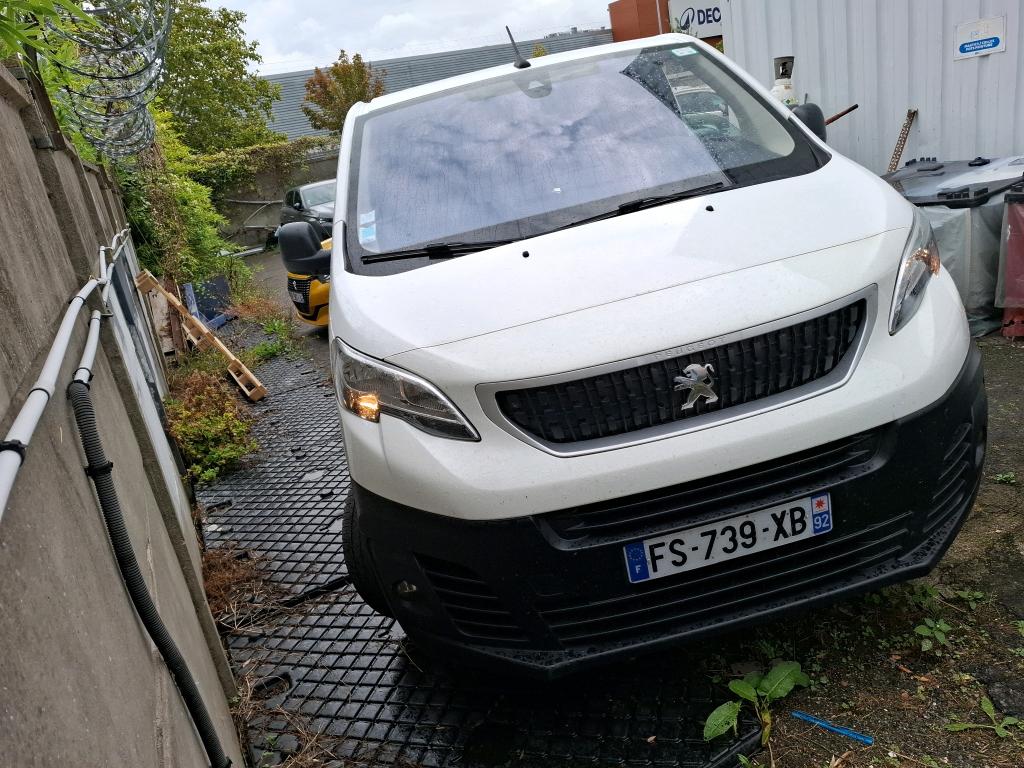 Peugeot EXPERT FGN TOLE STANDARD 1.5 BLUEHDI 120 S&S BVM6 ASPHALT 2020