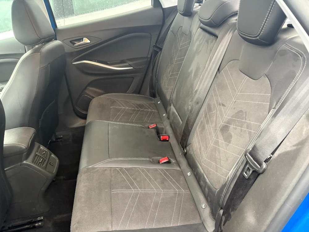 Foto Opel Grandland PHEV 13