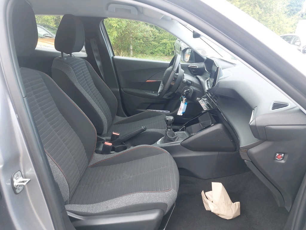 Peugeot 2008 PureTech 130 S&S BVM6 Active Pack 2022