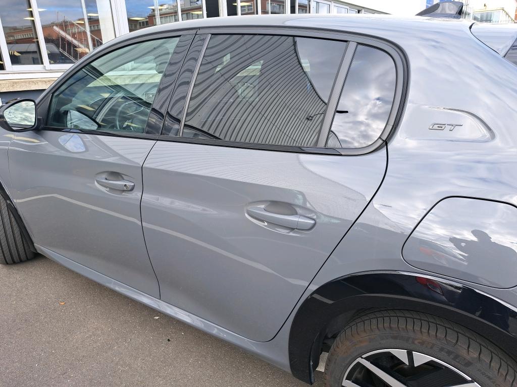 Peugeot 208 Hybrid 145 ch e-DCS6 GT 2025