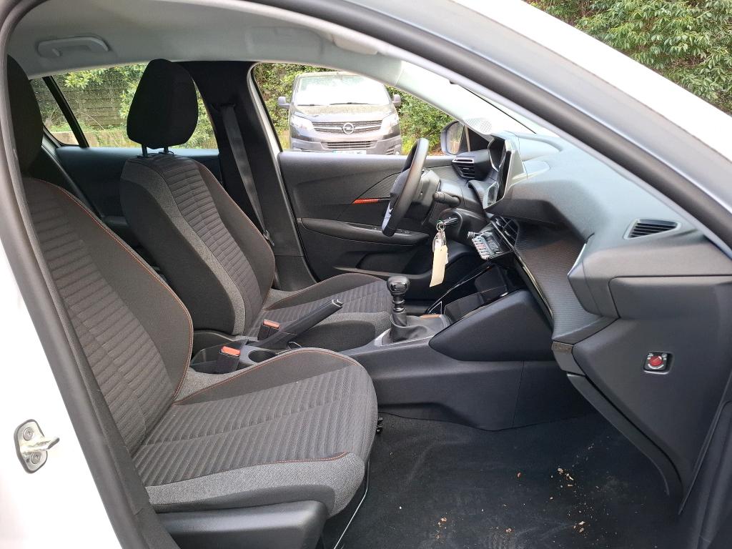 Peugeot 208 PureTech 100 S&S BVM6 Active Pack 2022