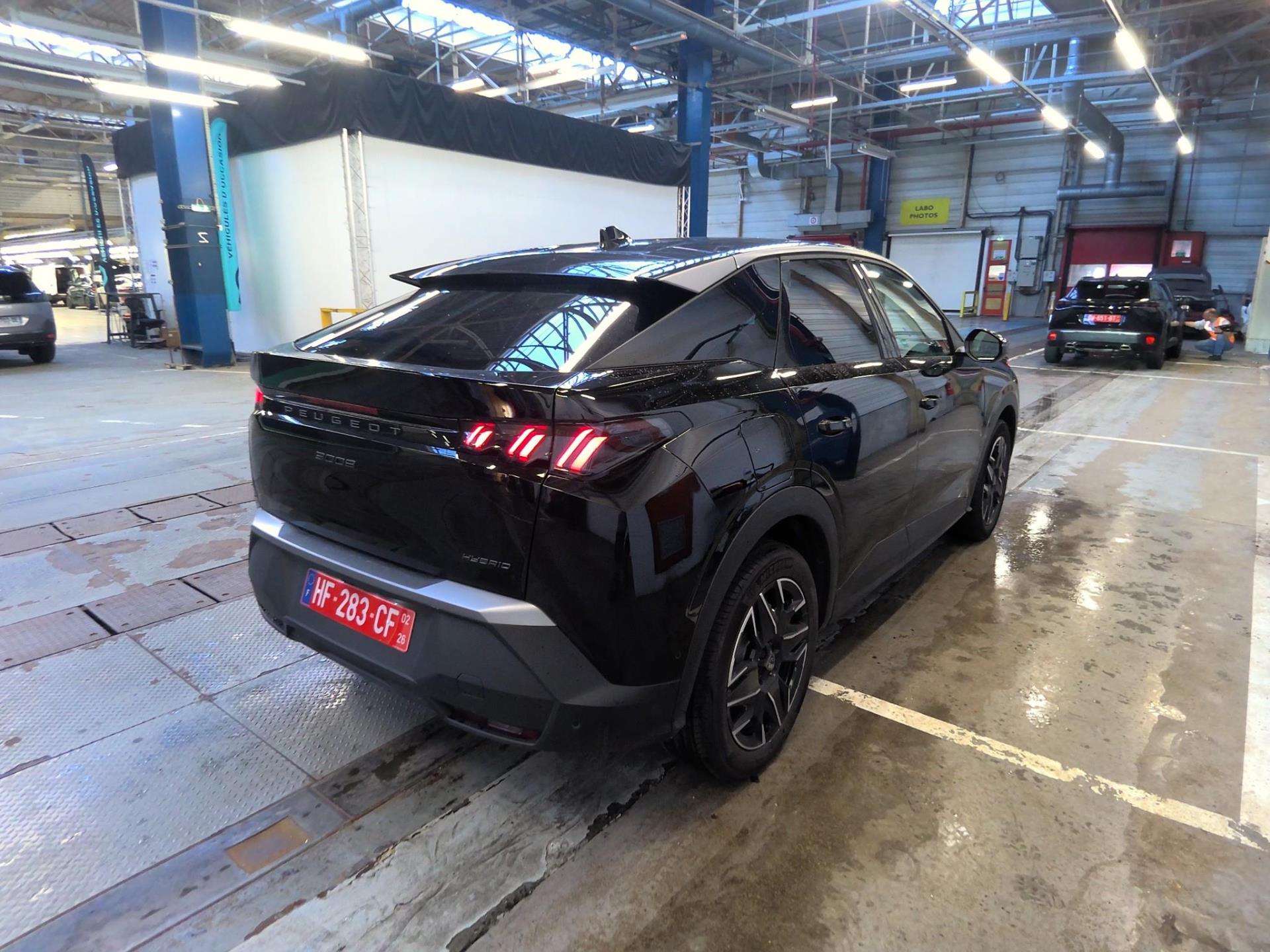 Peugeot 3008 Hybrid 145 e-DCS6 Allure 2025