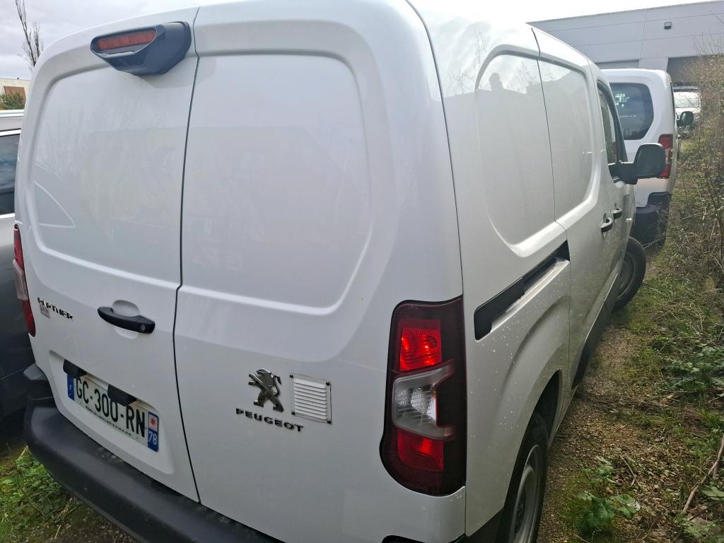 Peugeot PARTNER FOURGON STANDARD 650 KG BLUEHDI 100 S&S BVM5 ASPHALT 2021