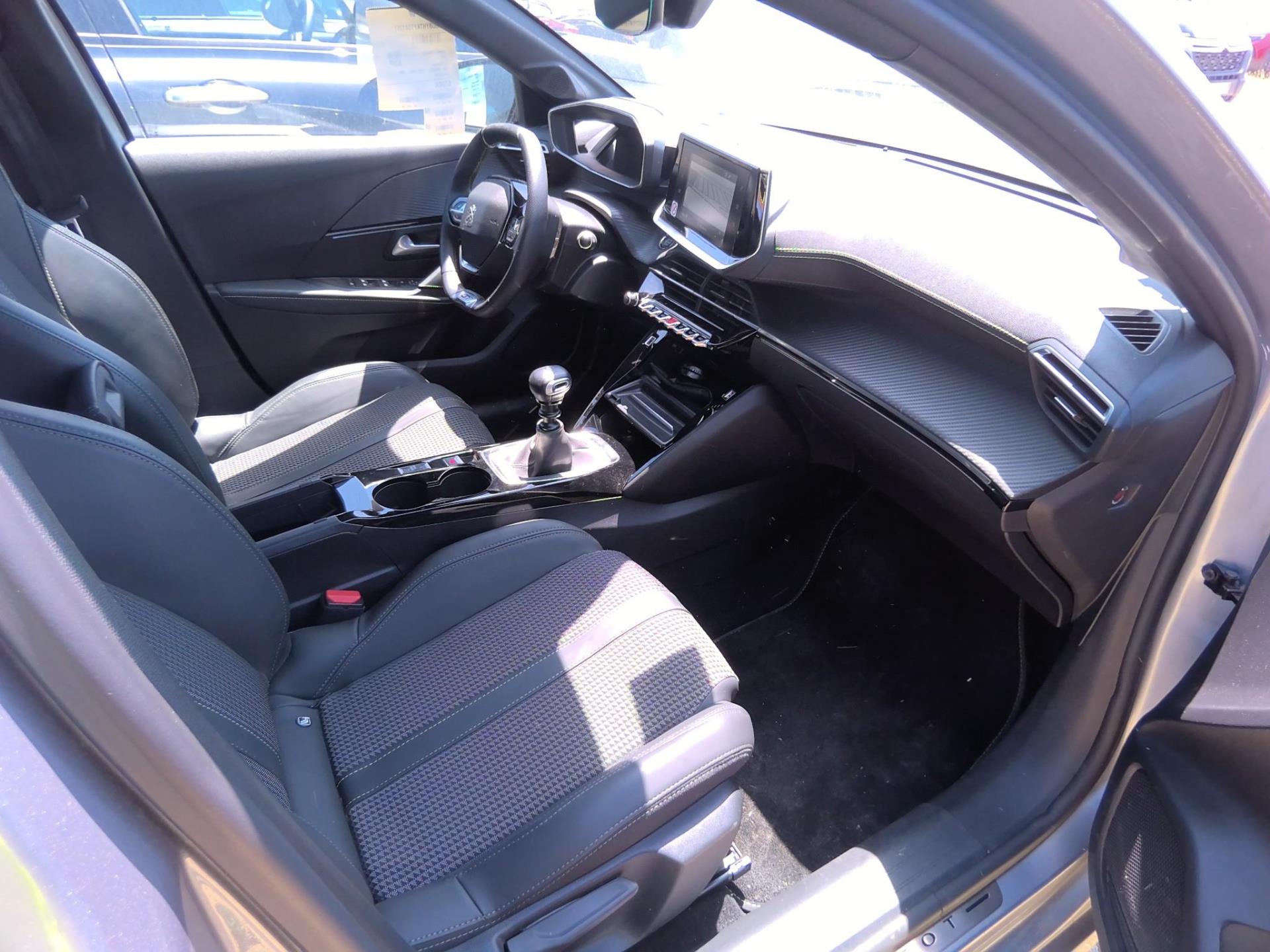 Peugeot 208 BlueHDi 100 S&S BVM6 GT 2023