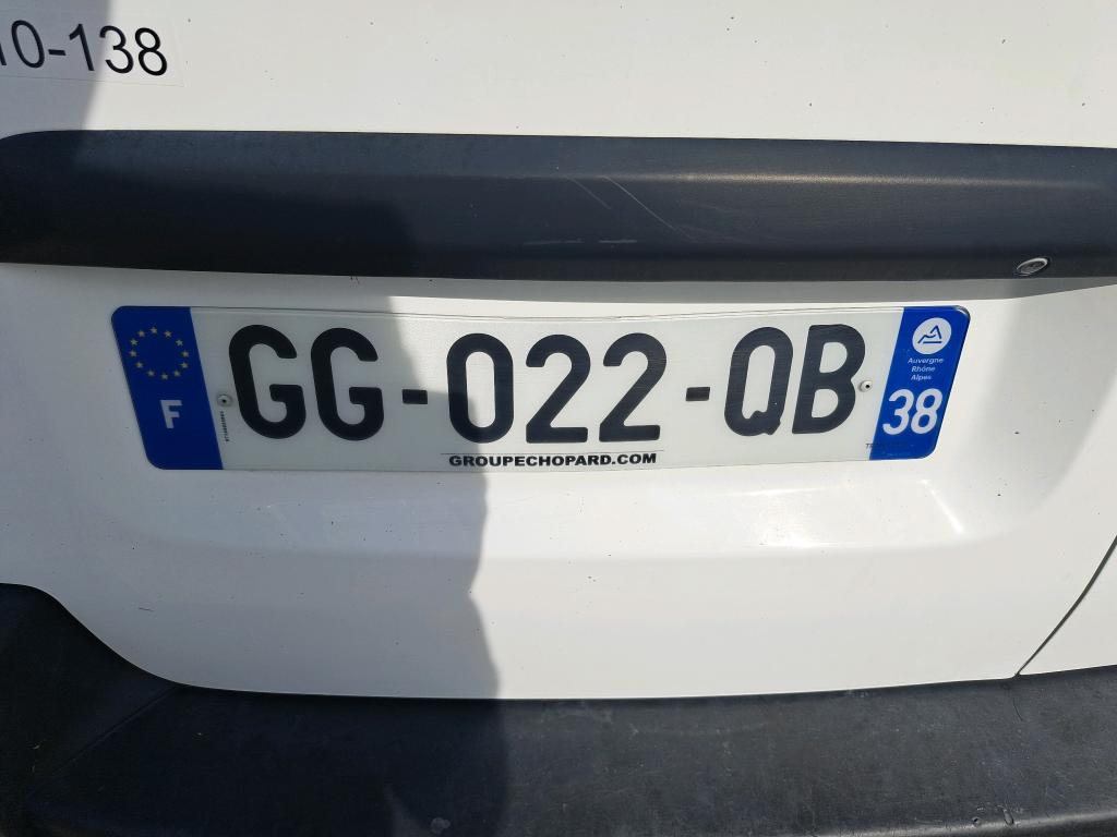 Peugeot EXPERT FGN TOLE LONG BLUEHDI 145 S&S EAT8 ASPHALT 2022