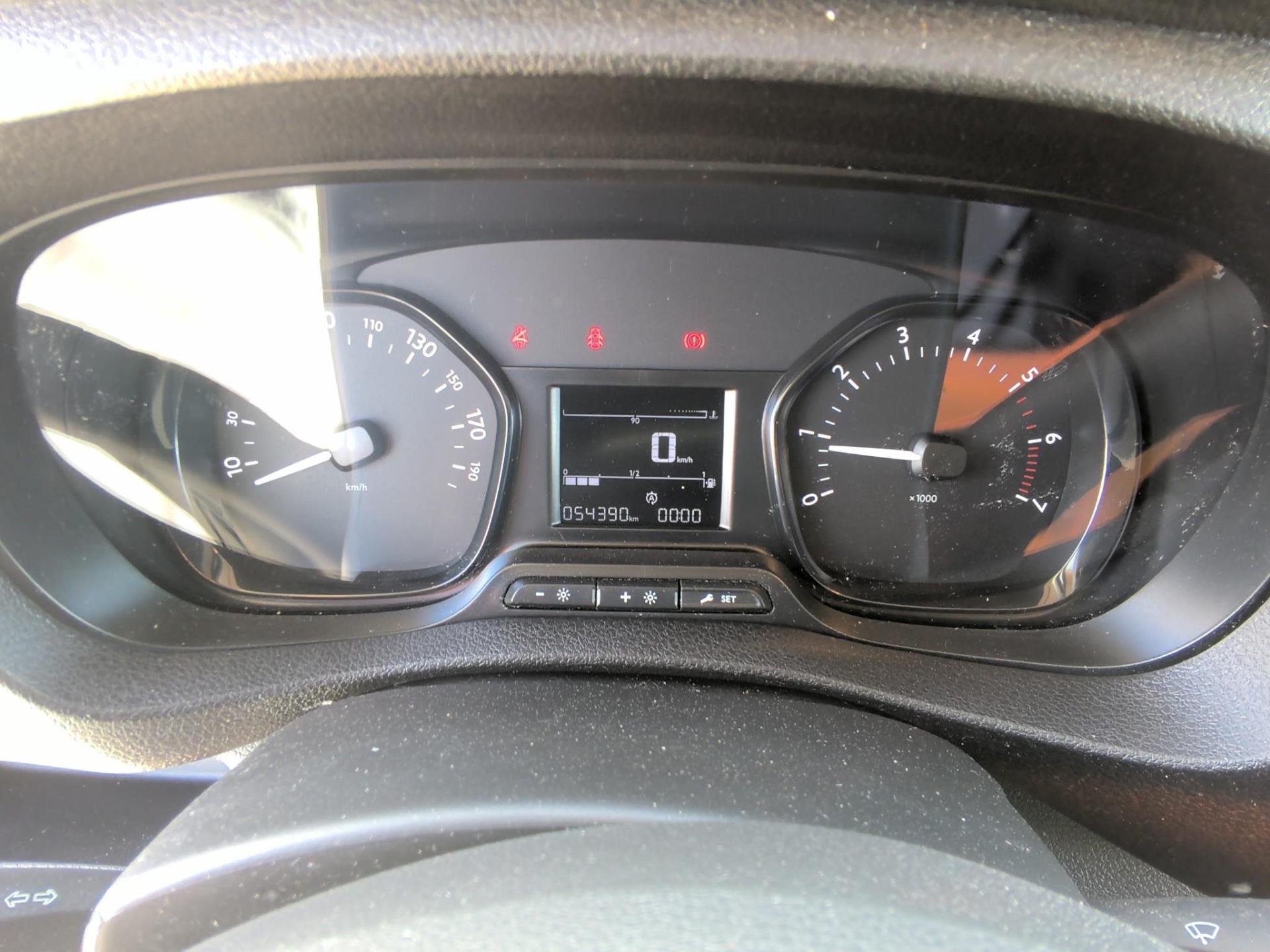 Opel VIVARO FGN TAILLE M BLUEHDI 120 S&S BVM6 2024