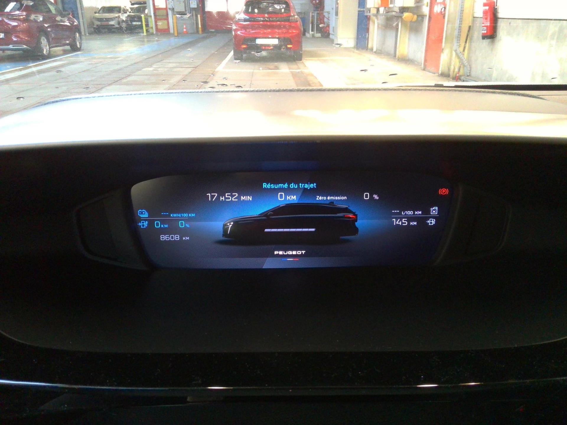 Peugeot 308 SW PHEV 180 e-EAT8 Allure 2024