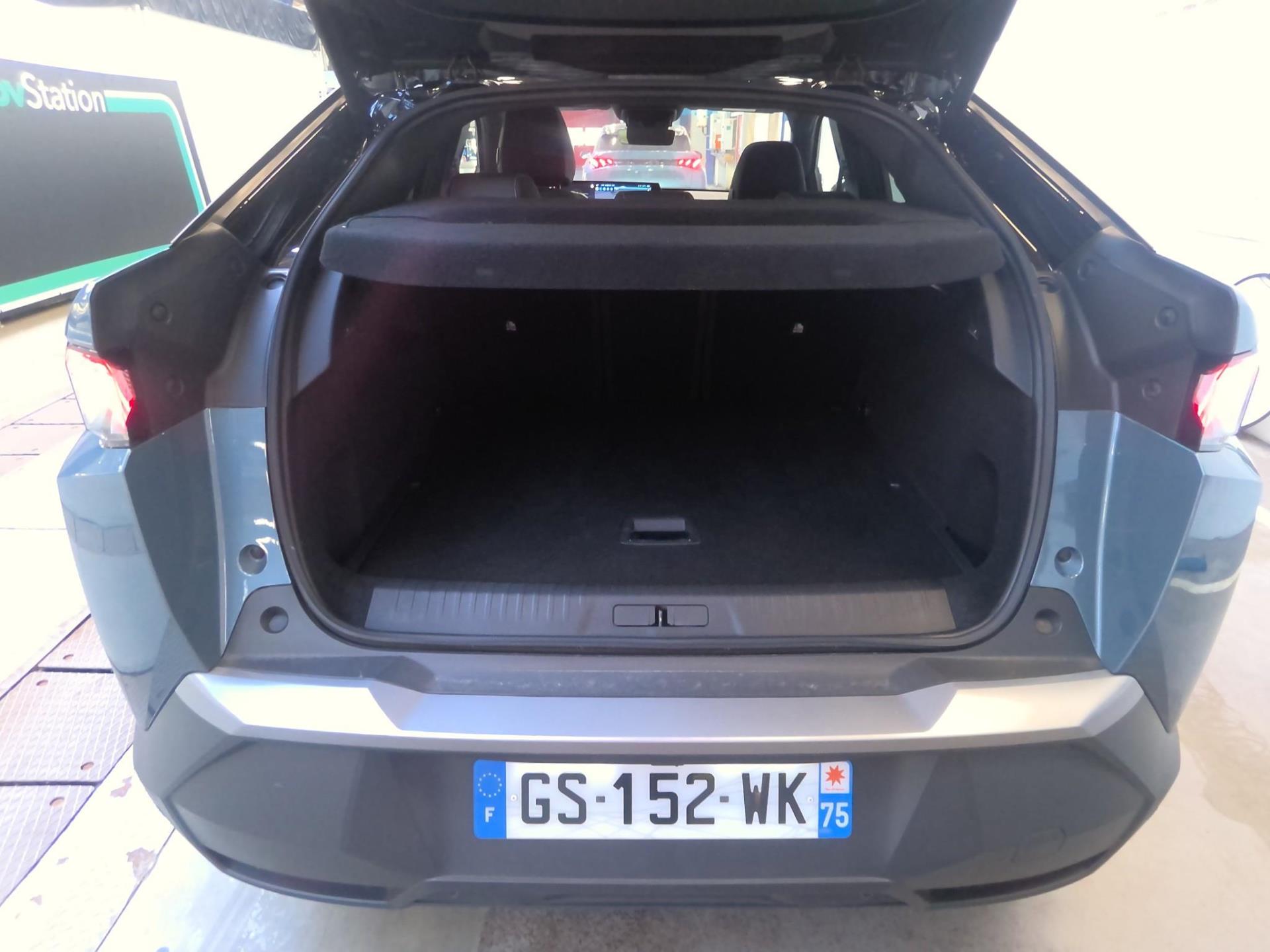Peugeot 3008 Hybrid 136 e-DCS6 GT 2023