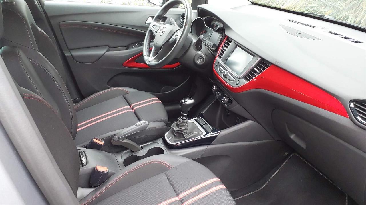 Foto Opel CrossLand 13