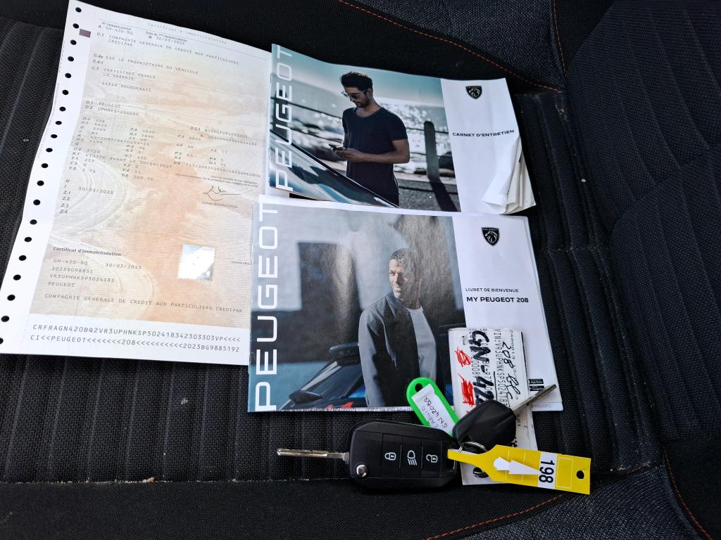 Peugeot 208 PureTech 100 S&S EAT8 Active Pack 2023