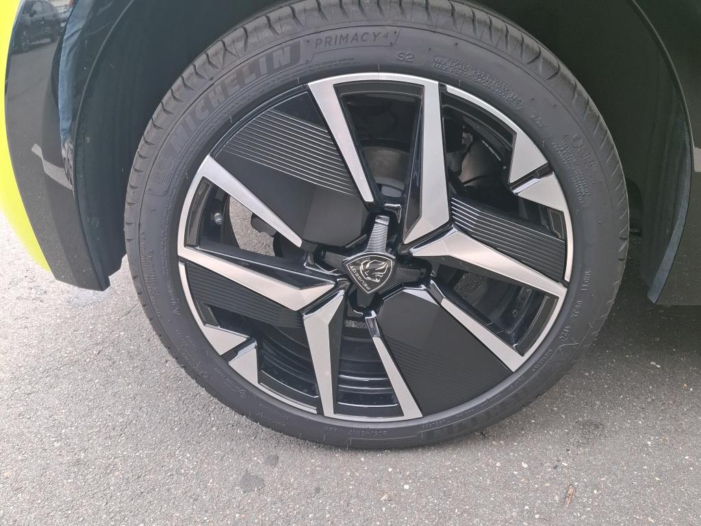 Peugeot 208 Hybrid 110 e-DCS6 GT 2025
