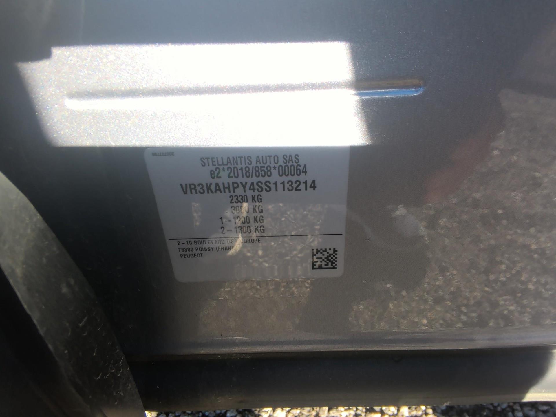 Peugeot 5008 Hybrid 145 ch e-DCS6 Allure 2025