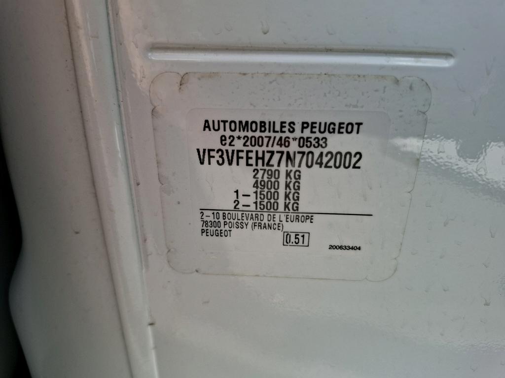 Peugeot EXPERT FGN TOLE STANDARD BLUEHDI 180 S&S EAT8 ASPHALT 2022