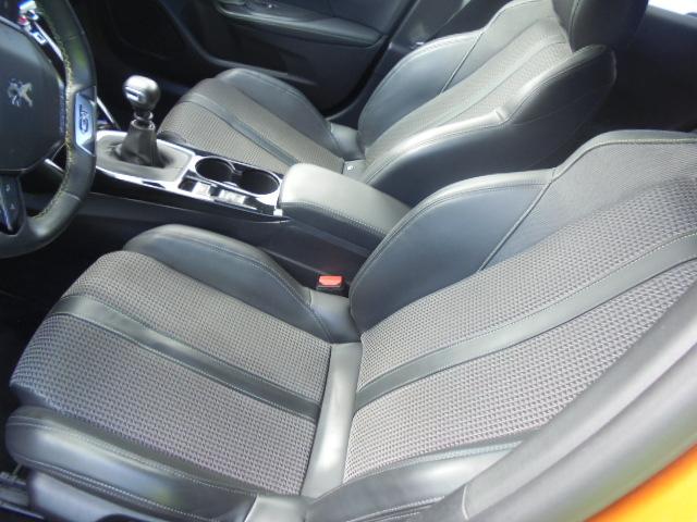 Foto Peugeot 2008 15