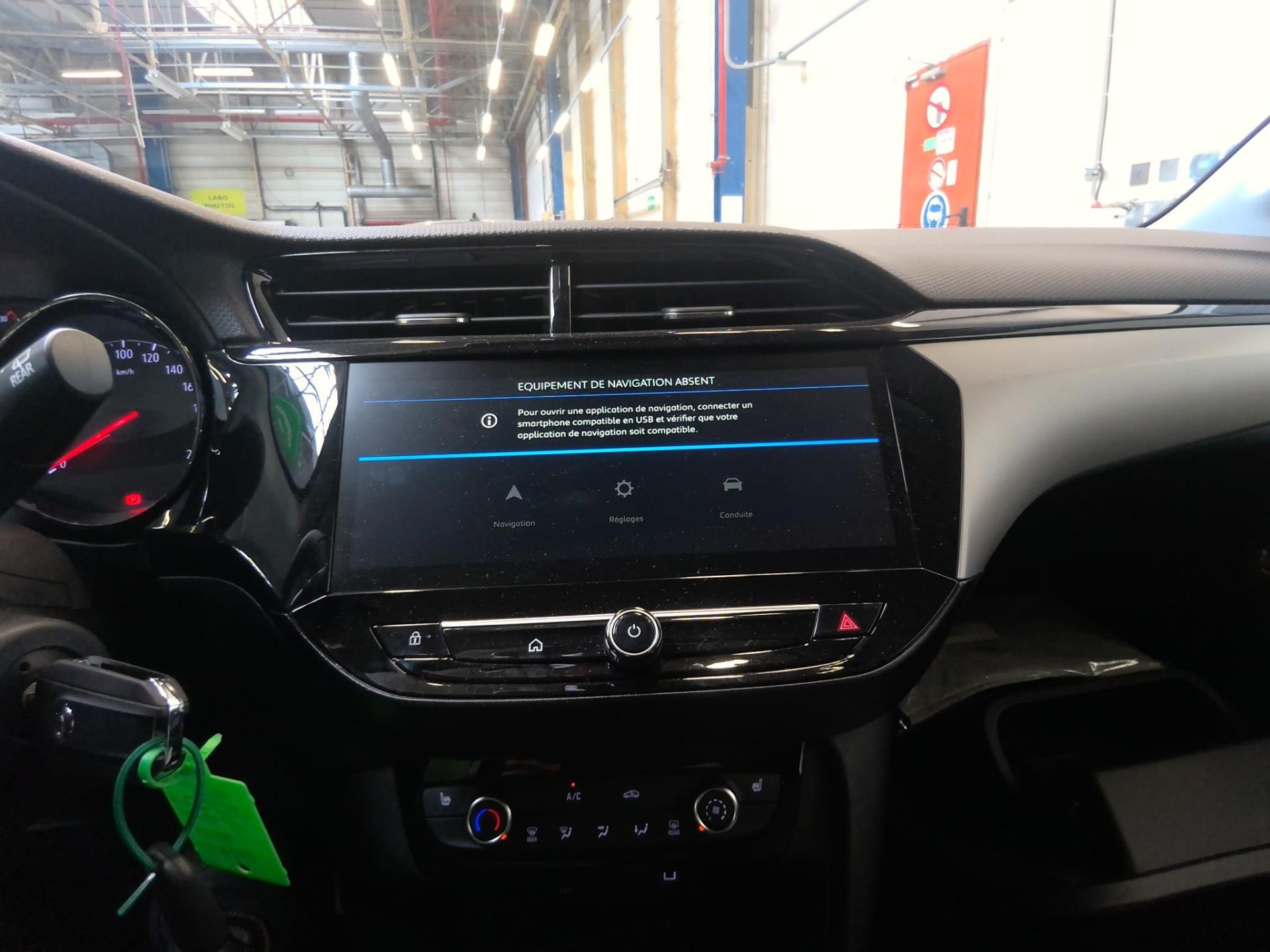 Opel Corsa 1.2 Turbo Hybrid 100 ch e-DCT6  2024