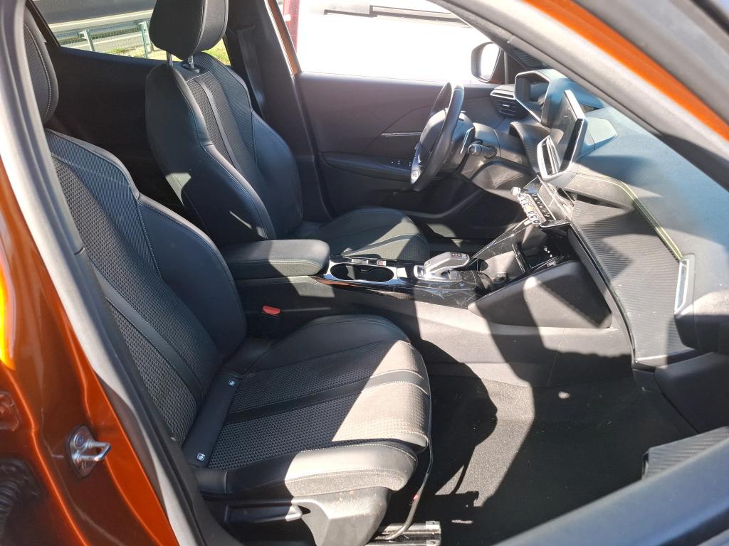 Peugeot 2008 II 