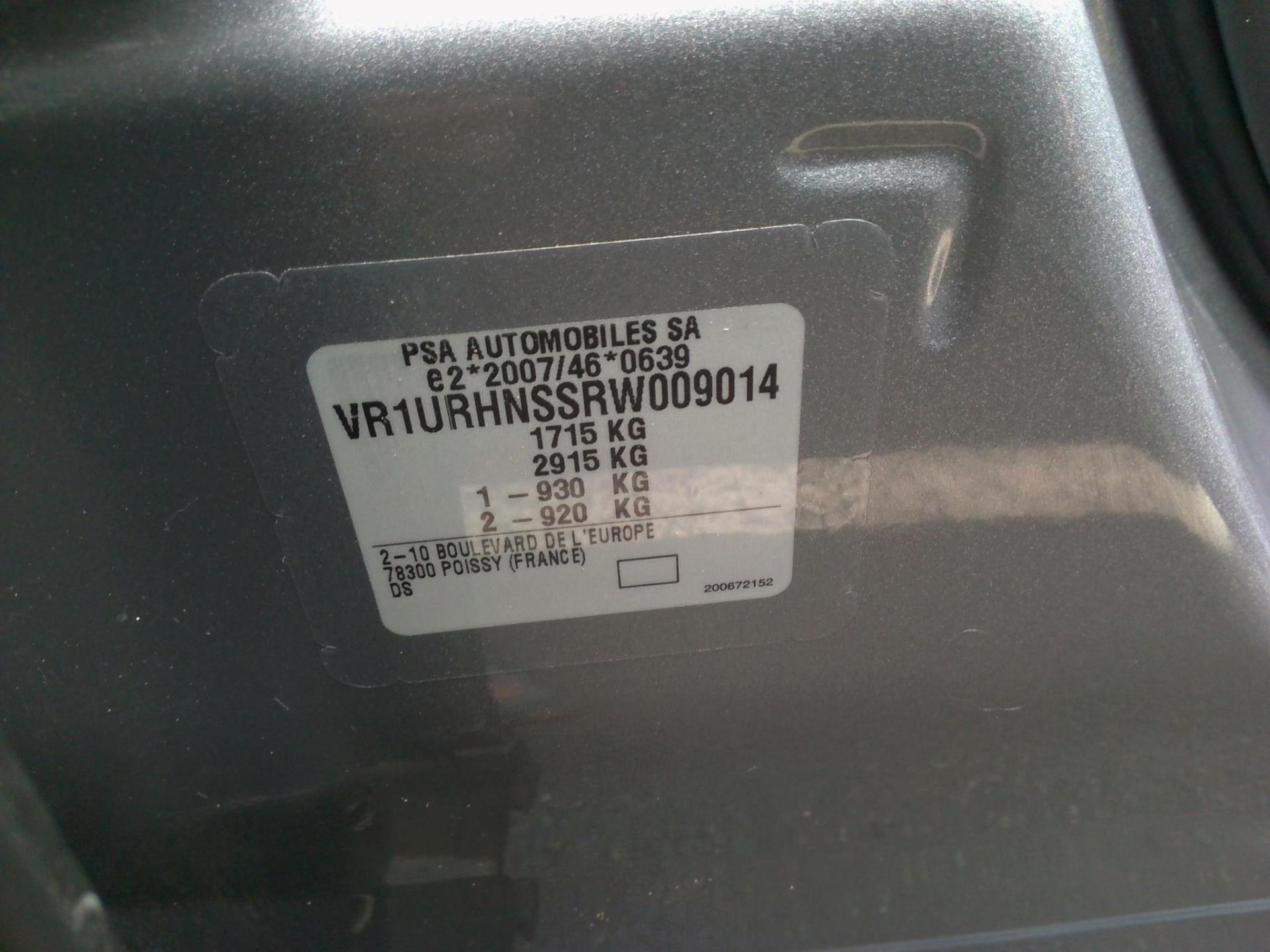 DS DS 3 PureTech 130 EAT8 Performance Line 2024