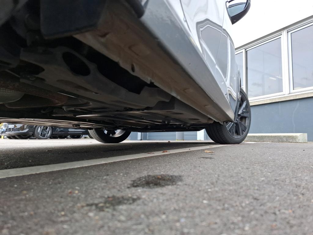 Peugeot 208 PureTech 100 S&S EAT8 GT 2023