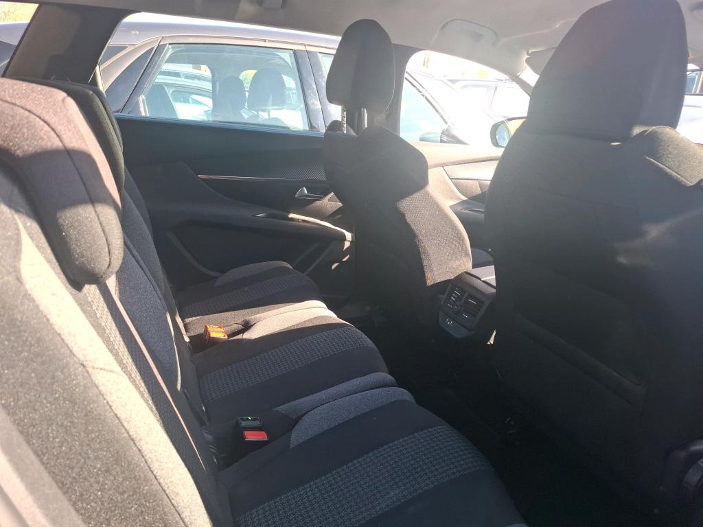 Peugeot 5008 BlueHDi 130ch S&S EAT8 Active Pack 2022