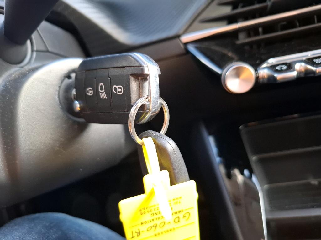 Peugeot 2008 BlueHDi 110 S&S BVM6 Active Pack 2021